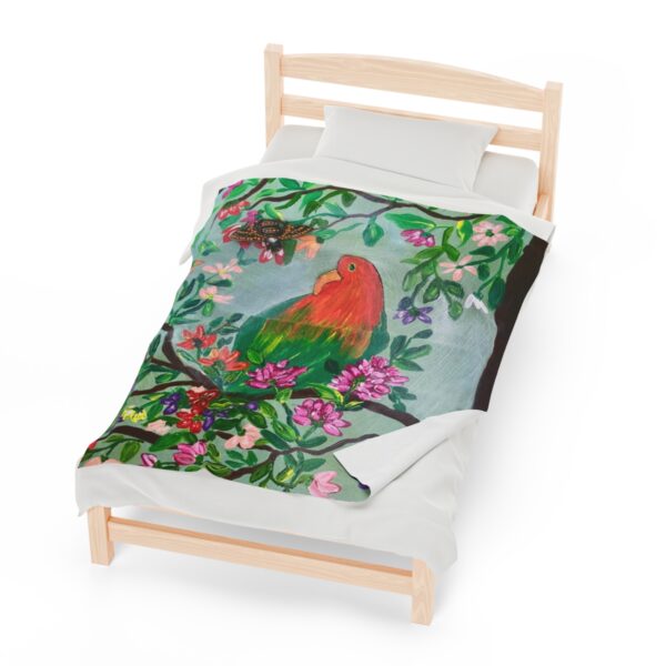 Beautiful Bird - Velveteen Plush Blanket - Image 5